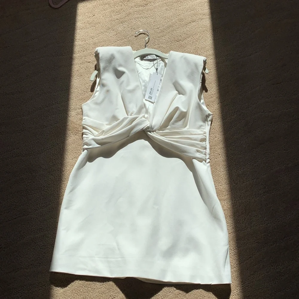Zara Dress with Shoulder Pads‎ Knot V-Neckline
